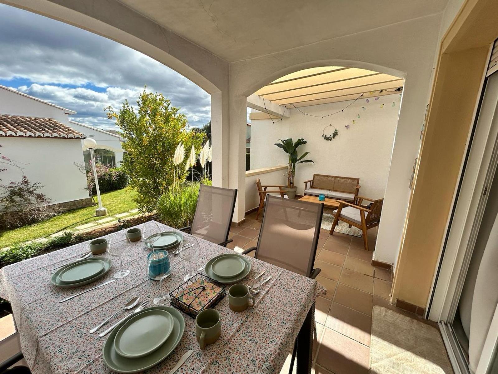Casa Feliz Hotel Beniarbeig Bagian luar foto